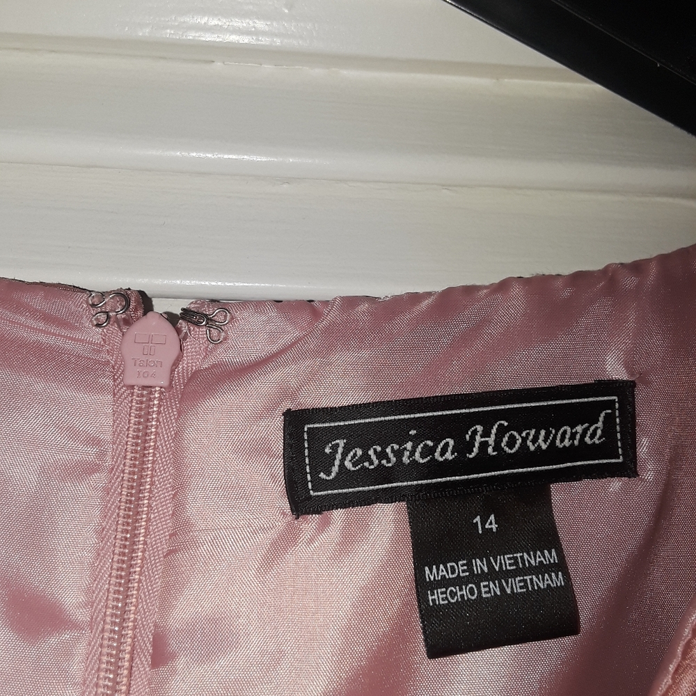 JESSICA HOWARD GORGEOUS PINK DRESS WITH BELT